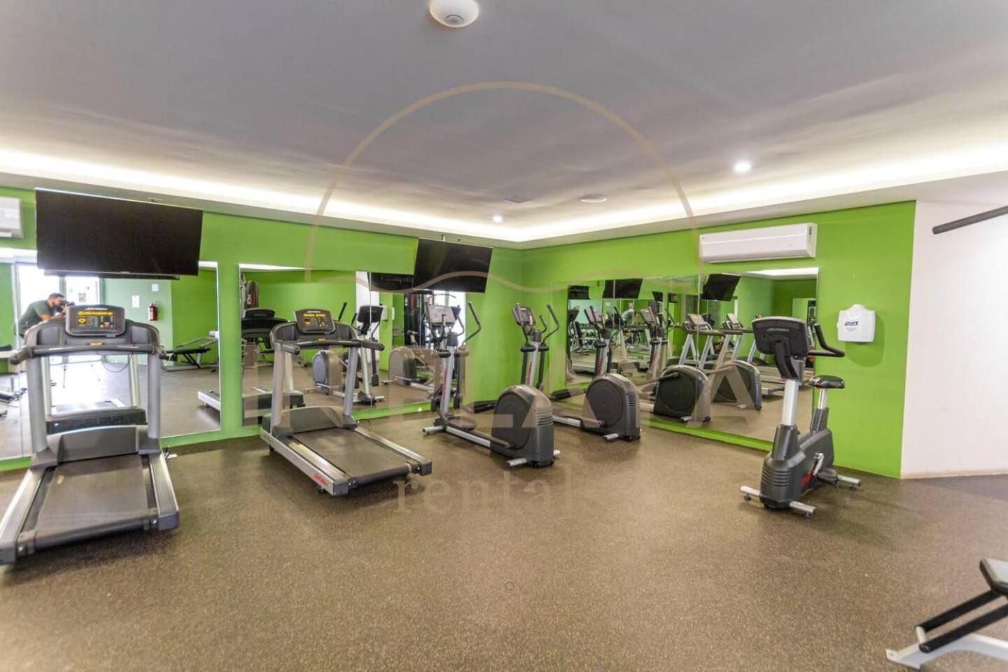 Beautiful 2br Ph, Private Rooftop, Sauna, Gym Apartamento